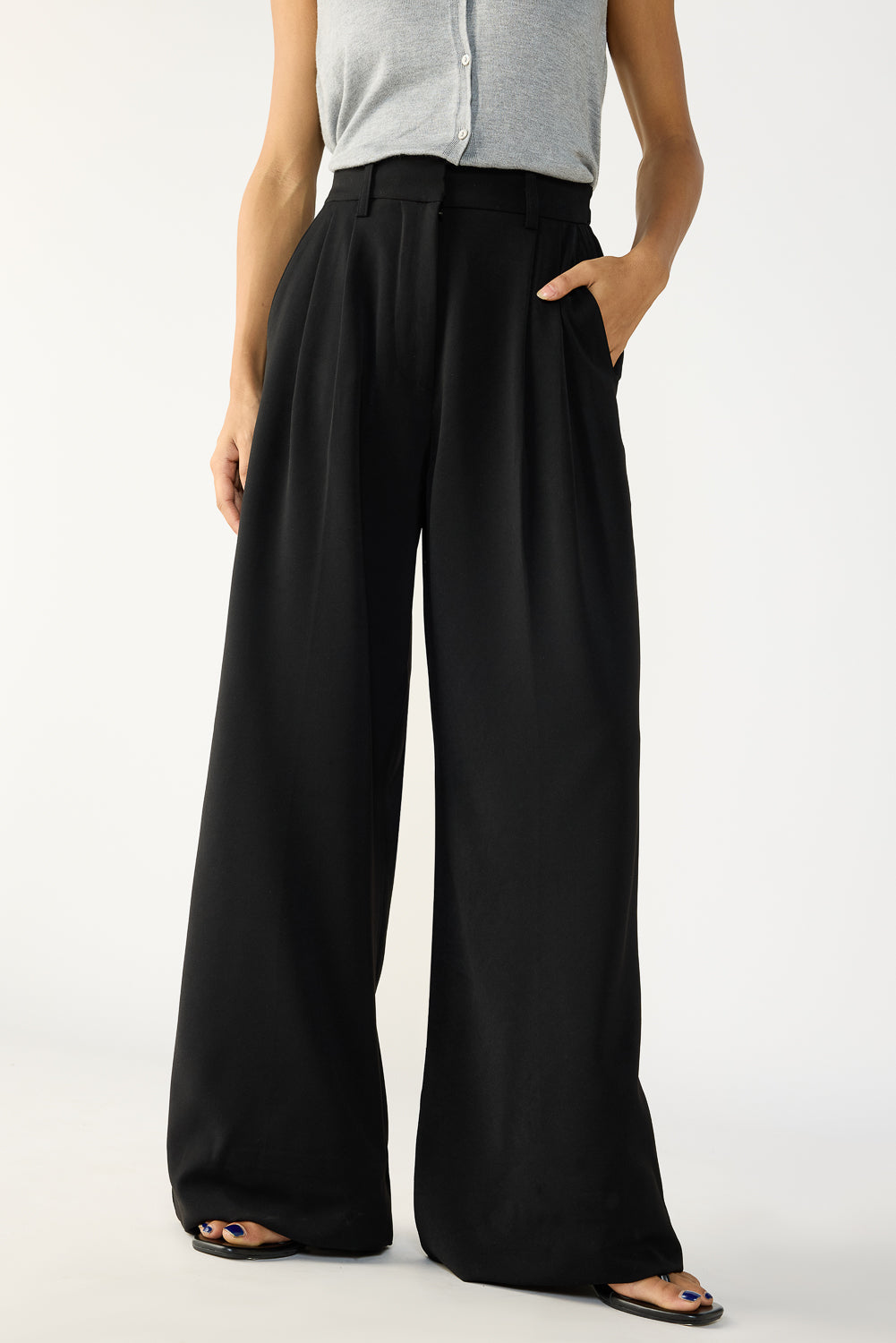 Soot Black Adjustable Women's Wide Korean Pants
