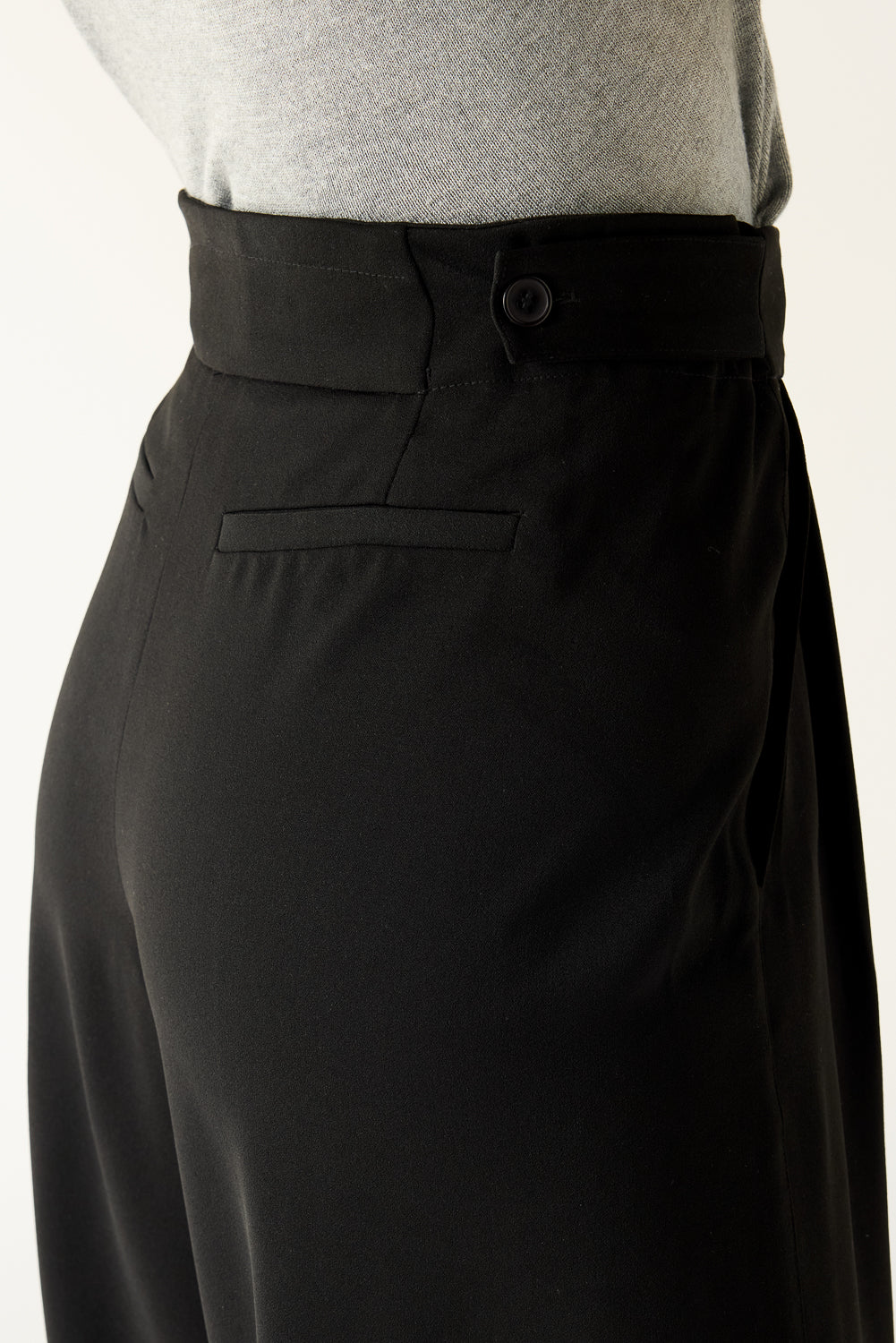 Soot Black Adjustable Women's Wide Korean Pants