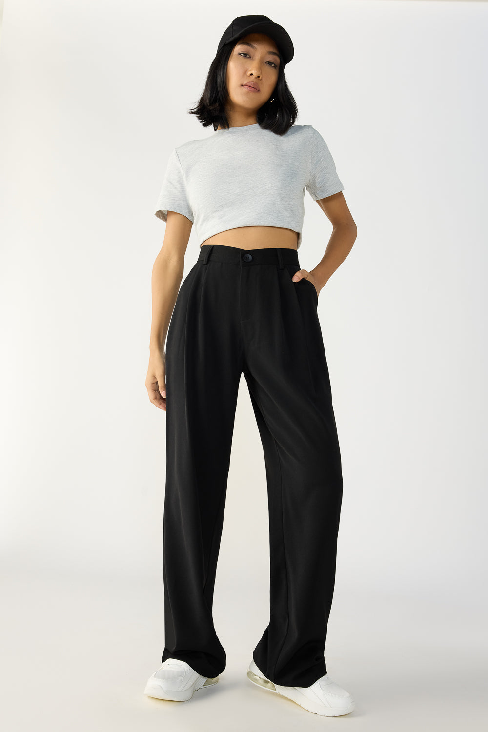 Women's Black Double Pleated Straight Korean Pants
