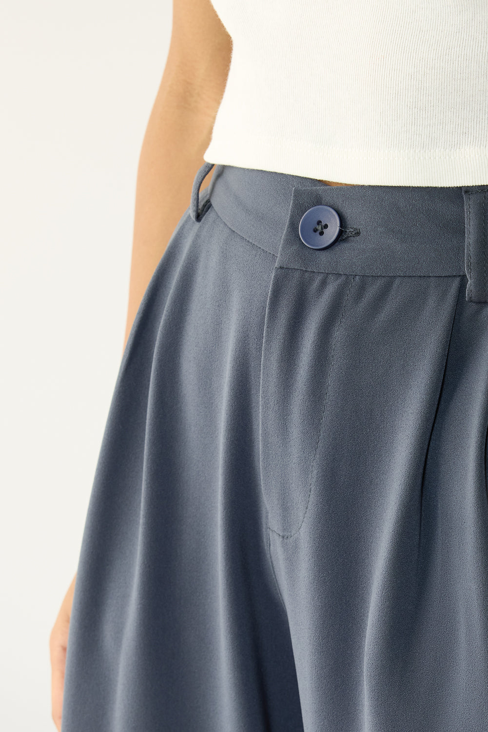 Dark Grey Double Pleated Women's Wide Korean Pants